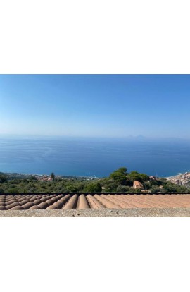 PANORAMIC SEASIDE VILLA – PIRAINO (PROVINCE OF MESSINA)