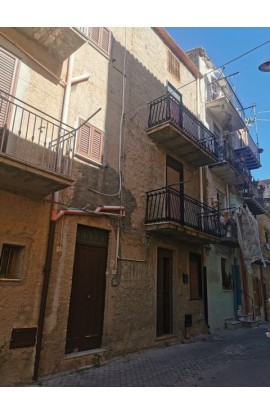 CASA ADAMO VIA NAPOLI