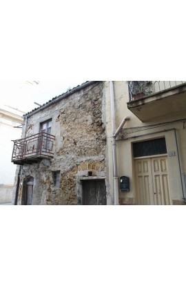 HISTORIC STONE HOUSE CASA RE – CORSO VITTORIO EMANUELE E VIA CORDOVA