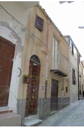 CASA CARUBIA VIA POGGIO - PROPERTY IN SICILY