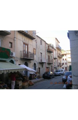 CASA PANEPINTO PIAZZA METELLO IN ALESSANDRIA - PROPERTY IN SICILY