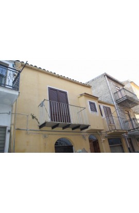 CASA ARCURI VIA ROMA E VIA MESSINA - PROPERTY IN SICILY