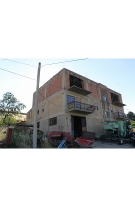 PALAZZINA CON TERRENO MATTEO – CDA CICCIONE