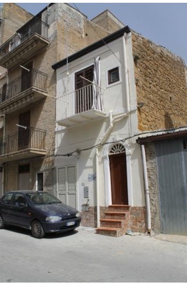 CASA MILIOTO VIA GENTILE - HOUSE IN SICILY