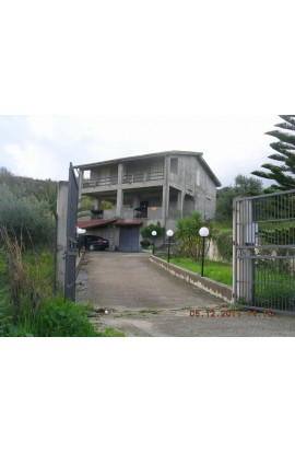 VILLA LONGO AD ALESSANDRIA - PROPERTY IN SICILY