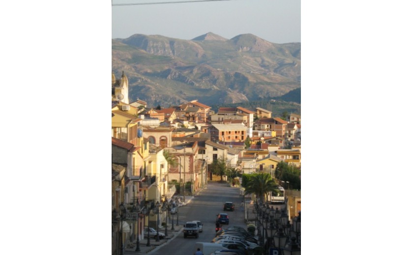 The 1 euro houses in Sambuca di Sicilia or in Cianciana ?